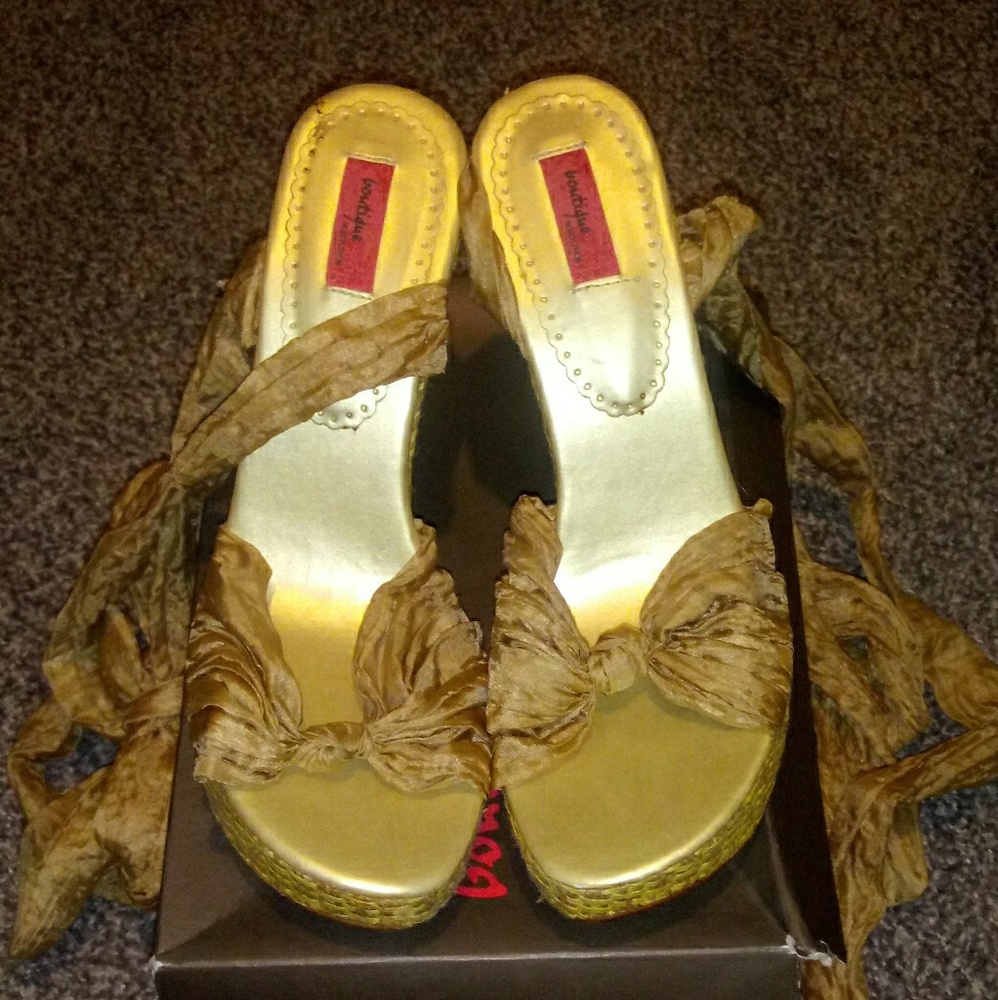 BOUTIQUE WEDGES FROM NORDSTROMS